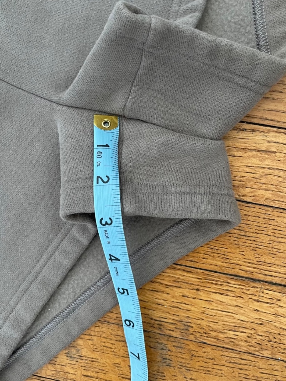Aritzia Sweatfleece Cozy Fleece Shorts - Picture 7 of 9